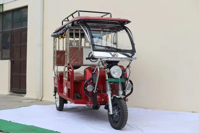 Joy E-Rickshaw photo 1